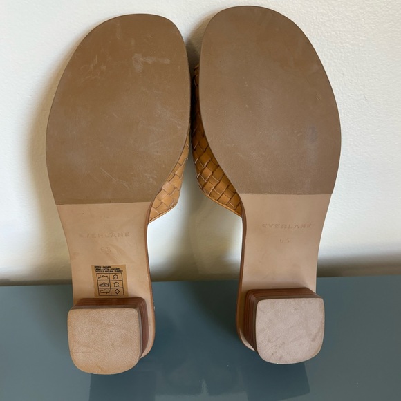 Everlane Block Heel Slides Tan Leather Woven 6.5.  Almost like new. Well made. - Picture 9 of 16